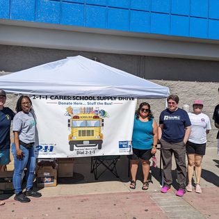 Stuff the Bus Volunteers