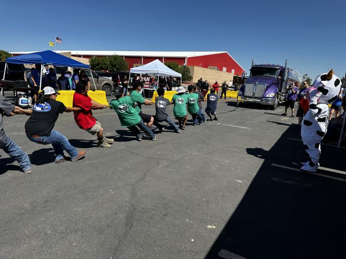 Truck Pull Team